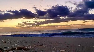 Playa del Carmen, dicen, es el primer punto de México que recibe los rayos del Sol 😍🌞 | Metropolitano Aguascalientes
