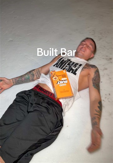 Jsut released today, peanut butter cookie lovers… runnnn #builtbar #proteinbar #built