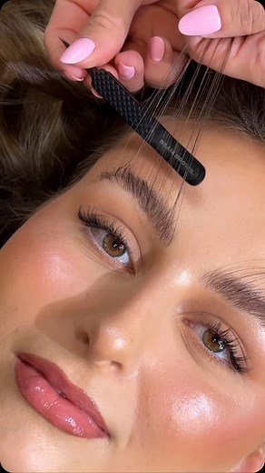 AURA Monaco | Beam Light UV Lash System | Korean Lash Lift on Instagram: "Brow Extensions are a game-changer for those seeking a subtle yet impactful boost to their natural look. They cater to diverse needs, offering everything from subtle definition to bold, dramatic results. This versatility makes them a favorite among beauty enthusiasts of all experience levels. 💕 The process involves applying fine synthetic fibers directly to the brows or skin, blending seamlessly with existing hairs. This 