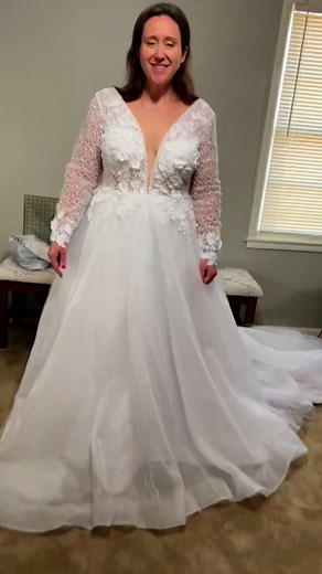 Stefanie White Bridal Alteration #process #tutorial #sew #alterations #wedding #bride #weddingdress #sewist #dress #transformation #fyp #foryou | ems.alterations