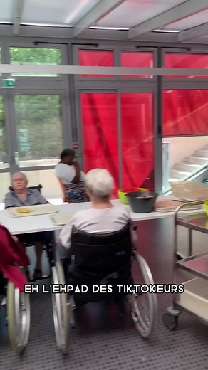 Atelier Cuisine à l’EHPAD : Recettes Faciles et Amusantes