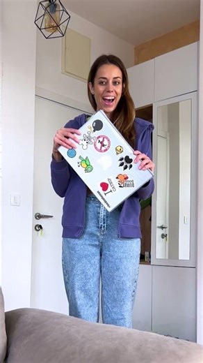 Chat contre ordinateur portable : bataille hilarante 😹💻🔥 #Drôle