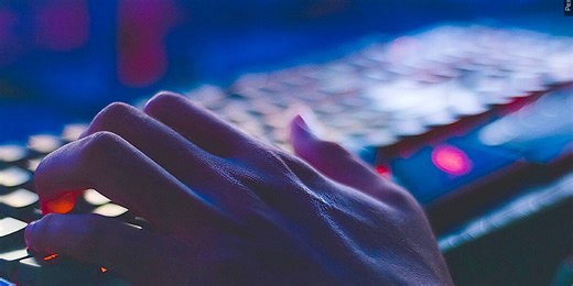 CONSUMER REPORTS: A tech gift guide