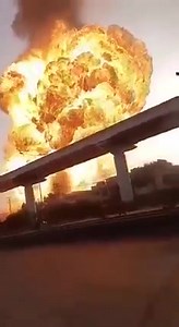 Blast on Multan Road, Lahore (reportedly in Benz Factory's boiler) Is everyone safe???? | Ahmed Smaak