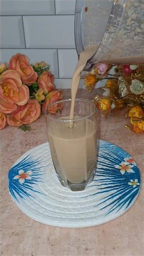 Anjeer Badam Chocolate Shake 🤎✨️ | #shorts #ChocolateMilkshake #DryFruitShake