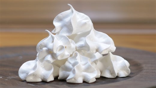 How to make meringue cookies | Easy meringue cookie recipe (4 ingredients)