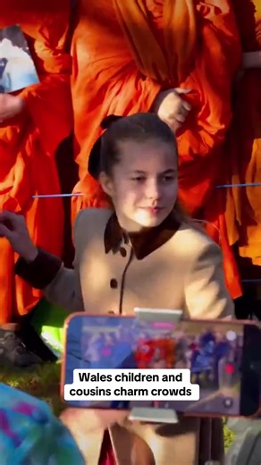 Prince William and Kate Middleton greet well‑wishers alongside their children in the annual post‑Christmas church walk at Sandringham. #RoyalFamily #princessofwales #princewilliam #princesscharlotte #princelouis