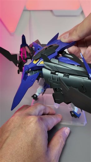 [Gunpla] The 3-stage transformation of the HG Gundam Griep is so fun