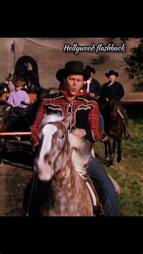 Before Fame… He Was a Singing Busboy 😳🎤 | Howard Keel’s Untold Story #hollywoodflashback