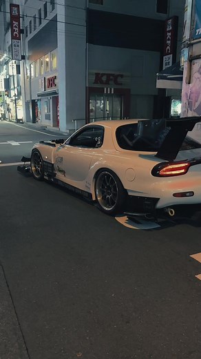 Mazda RX-7: mobil impian siapa nih?