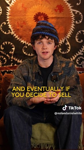 Discover Vintage Ski Jackets for Men