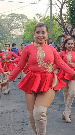 Meylin Tiburones Music Band #ElSalvador #Cachiporristas #shortvideo