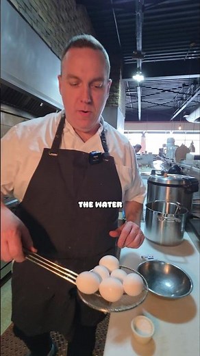 How to make perfect hard boiled eggs 🥚 Easy Peel!