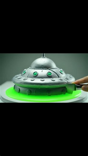 Alien UFO Cake Cutting 👽🛸 | You Won’t Believe This is a Cake! 🎂 #Shorts#viral #cake #fyp