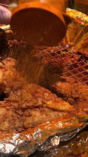 Delicious Birdies Hot Chicken in Boston