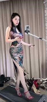 12cm high heels walking on treadmill