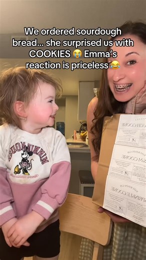 Erica Goldstein | We ordered sourdough bread from a local baker and she surprised us with cookies 😭❤️ Emma’s reaction killed me. Her page is honestly so good... | Instagram