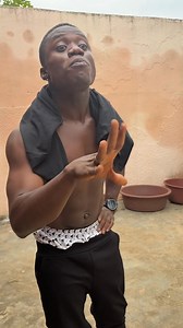 2.5M views · 118K reactions | La question de Mathias Madina Guindo Lolo la fille d’Elisa officiel ⛔ Utilisez le meilleur code promo 1xbet : lesamis. Cliquez  et créez vos comptes pour bénéficier de 200% de bonus  https://shortclck.com/lesamis | Les Meilleurs Amis | Facebook