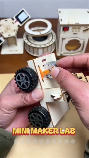 DIY Solar Robot Car That Moves with Sunlight #shorts