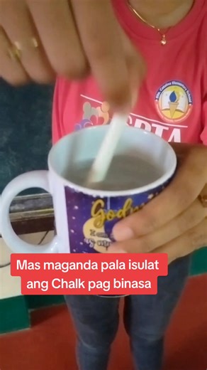 Magic Trick with Chalk: Revealing Its True Colors