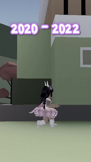 2.5K views | Don’t mind me, just crying Comment your favorite Roblox era below!! ✨ | Aphmau Shuki | Facebook