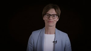 2.6K views · 11 shares | Il y a une question que vous mourez d'envie de poser à un des chefs des grands partis fédéraux? C'est l'occasion de la soumettre à l'équipe du grand débat des chefs, qui aura lieu en français le 10 octobre prochain. Ne vous gênez pas: vous pourriez même être choisi pour la poser en direct, le grand soir, aux aspirants premiers ministres du Canada. Le formulaire est par ici  https://bit.ly/2kqDp49 | Le Devoir | Facebook