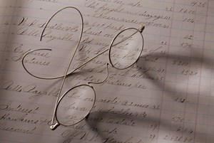 Antique Eye Glasses: Clearly Identifying Their Value | LoveToKnow