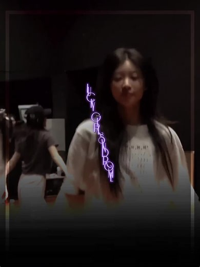 K-Pop Vocal Showcase: Illit Moka Performance Highlights