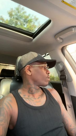 Nova Música de Johnny Berry com Participação de CBG