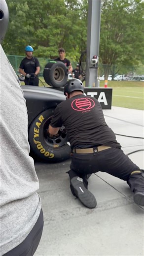 229K views · 270 reactions | The short and brilliant life of a practice lug nut. Happy 5 lug Friday #NASCAR #pitstop #practice #motorsports | Joe Gibbs Racing | Facebook