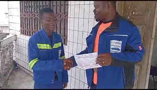 Bertrand Tchoffo a reçu son permis de conduire comme promis lors de...