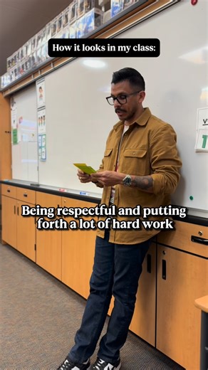 Diego Napoles on Instagram: "How to use Positive Notes In the classroom #teachers #teachersofinstagram"