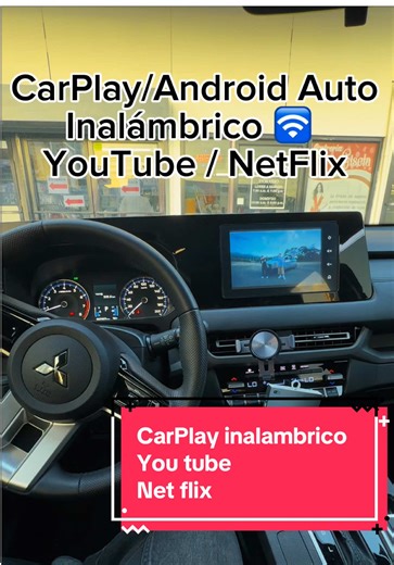 🚗📱 Convierte tu carro en un centro multimedia. Este adaptador CarPlay / Android Auto inalámbrico elimina los cables y además te permite usar YouTube y Netflix directamente en la pantalla del vehículo 🔥 Conexión rápida, instalación sencilla y compatible con sistemas que ya tengan CarPlay o Android Auto con cable. Está en $49.99 y cambia totalmente tu experiencia al manejar. Si quieres tu carro más inteligente, este es el accesorio. 🚀