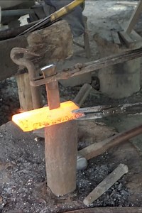 Cutting thick steel to make a carpenter Chisel #reelsfacebook #reels2024 #reelsvideoシ #reel #reelschallenge #reels #reelsfypシ #Amazing #v#videos | Secret Metal Works