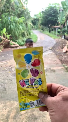 Unboxing Delicious Candies Fanning Lollipops #shortvideo #viralvideo #shorts