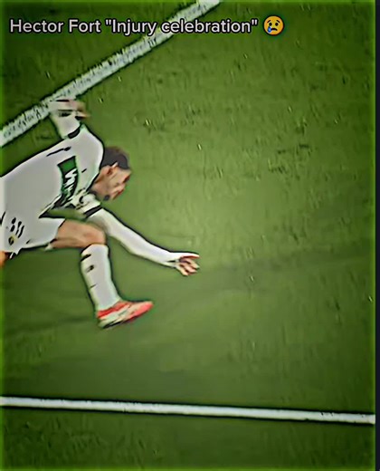 اتحداك تعرف اسم لاعب برشلونة الأسطورة