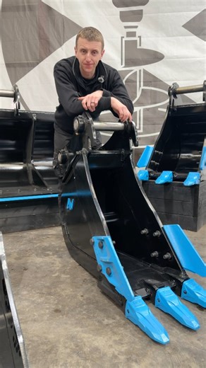 Bucket loads of *DISCOUNTS*! Limited quantity offers on heavy-duty AttachWorx buckets for 14-ton and 20-ton excavators. HB400 Wear Edges, CAT Teeth, Bolt-on Reversible Cutting Edge and Bolt-on Side cutters. Use the link in bio 🔗 Or give us a call on 01555 476806 ☎️ https://attachmentco.co.uk/product-category/attachworx/s-type-attachments/buckets/ #buckets #attachworx #burnistoun #sketch #funny #deals #savings #agriculture #arboriculture #construction #groundworks #landscaping #constructionuk #s