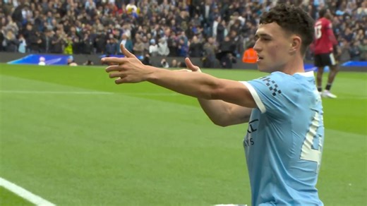 Foden heads Man City 1-0 in front of Man United