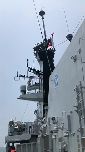 Explore Indonesia's Naval Fleet: KRI Bung Tomo & More