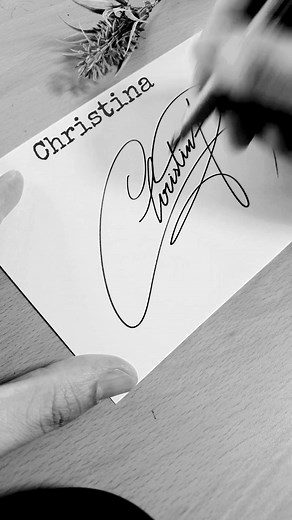 I accept individual requests(paid) Send me a DM#autograph #signature #christina @xtina