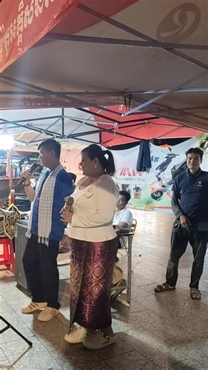 While filming the Cambodian nightlife over the weekend with singhsvlog#travel 😄😄😄😄