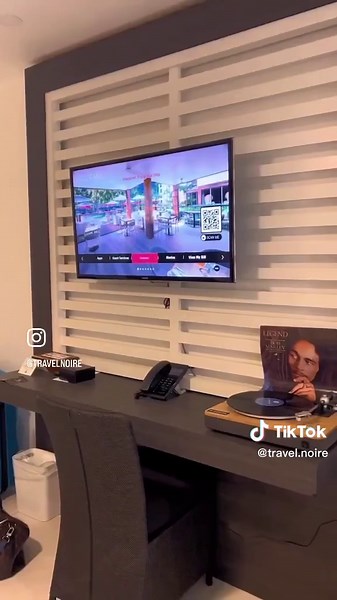 S Hotel Jamaica Review: A Relaxing Getaway in Montego Bay