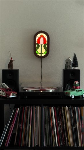 Thank you all so much for the incredibly kind words about these stained glass light boxes. We are making three more to list on our site in the coming weeks 🌷❤️