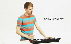 Roland 罗兰 JD-Xi 合成器