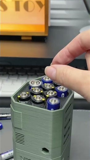 I'm totally obsessed with this storage box! #desktopdecor #storagebox #model