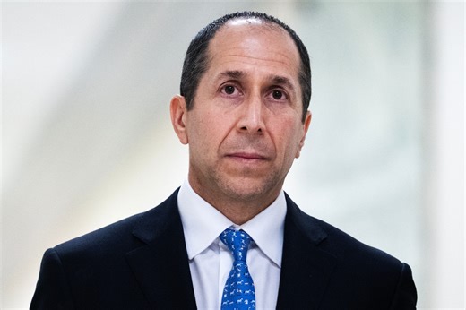 Who is Richard Kahn? Epstein’s Accountant Tells Lawmakers How He Made Money