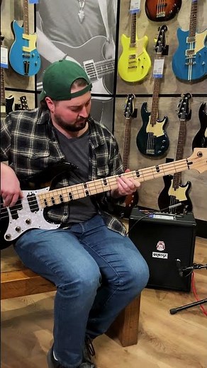 Billy Sheehan’s Signature Yamaha Attitude Limited 3 – Serious Bass Power!