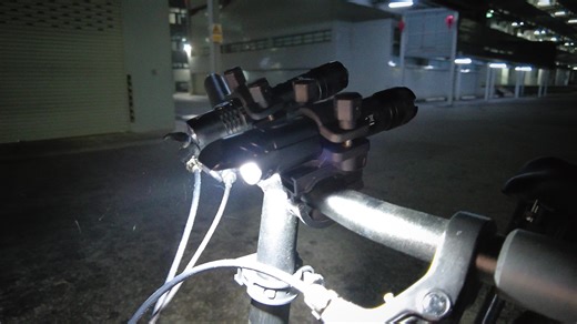 7.3K views · 204 reactions |  Flashlights on a bike? For those of you still on the fence and wondering how the BR25 actually looks like mounted, here's walk around show what it can do vs a typical bike light. Click here to order your Nitecore BR25 Bike light - https://www.nitecorelights.com/products/br25-bike-light-1400-lumens | Nitecore Lights | Facebook