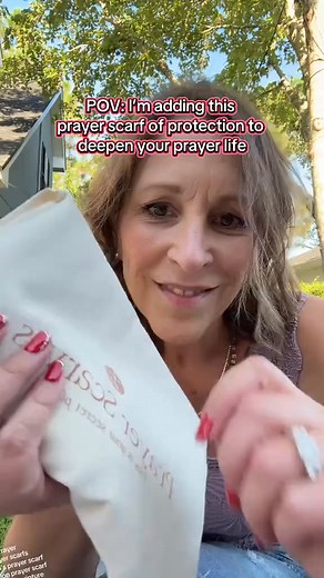 ✝️ More than a scarf, it's a reminder you carry in faith. 📖Woven with verses for strength and safety, it's a soft, elegant reminder that you're always under God's protection. 🎁The perfect gift for anyone needing a little extra peace and a visible reminder of His promises. 🤍 🛒Shop Now👉 | Expertisie-E