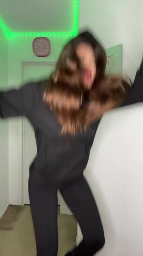 Llegó Halloween 🎃🦸🏻‍♀️ #wonderwoman #costume #transition | Dance like Andrea